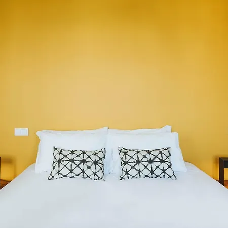 Viva 4 Batalha & Size Flats Batalha 아파트