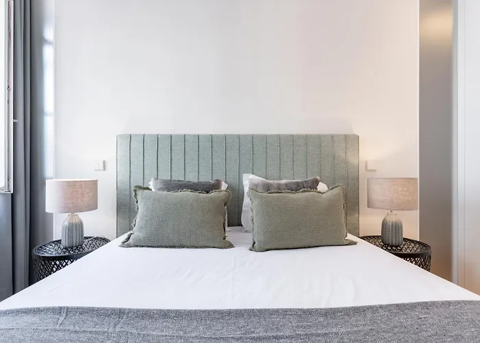 Viva 4 Batalha & Size Flats Batalha